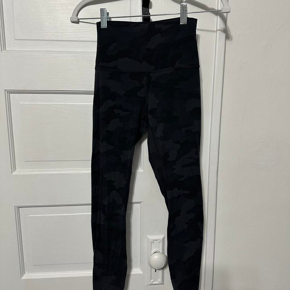 Lululemon black/grey camo leggings
